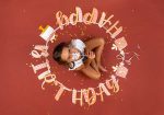 Happy birthday natpis torte i pokloni - Slika 2
